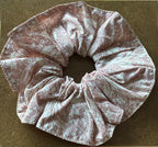 The William Morris Collection Hair Scrunchie: Arcadia - Pink