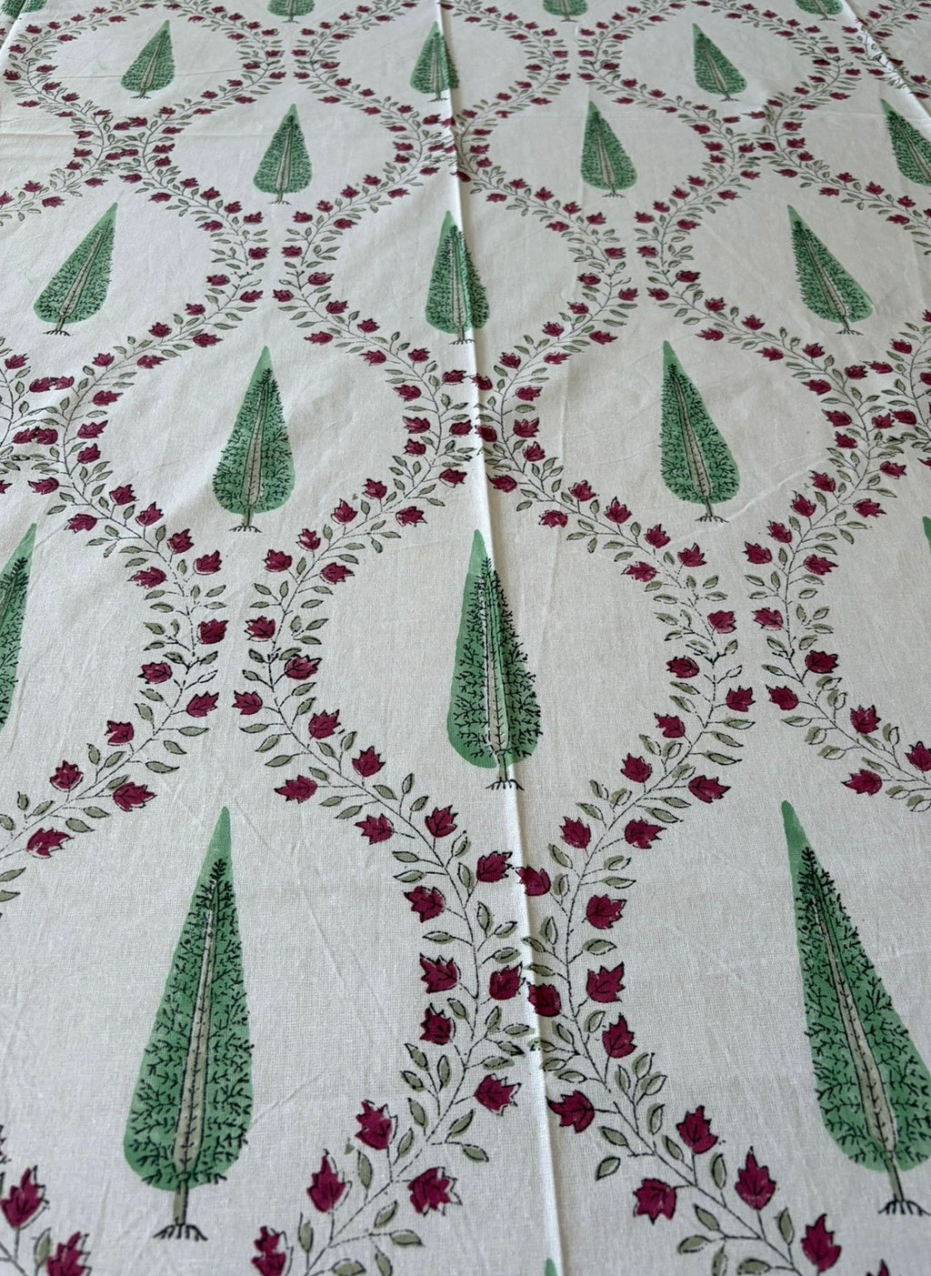 Cyprus and Rose Hand Block Tablecloth Set