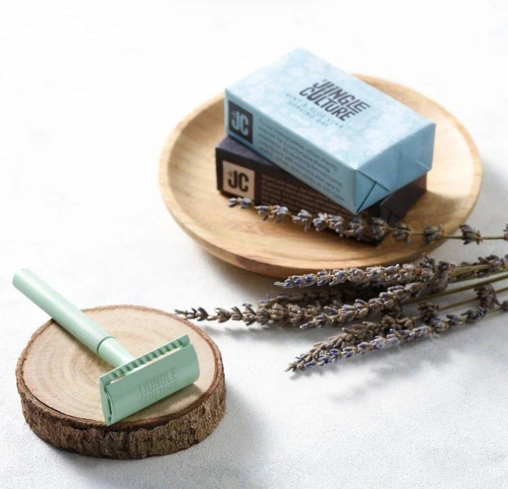 Aloe Vera and Mint solid shaving bar