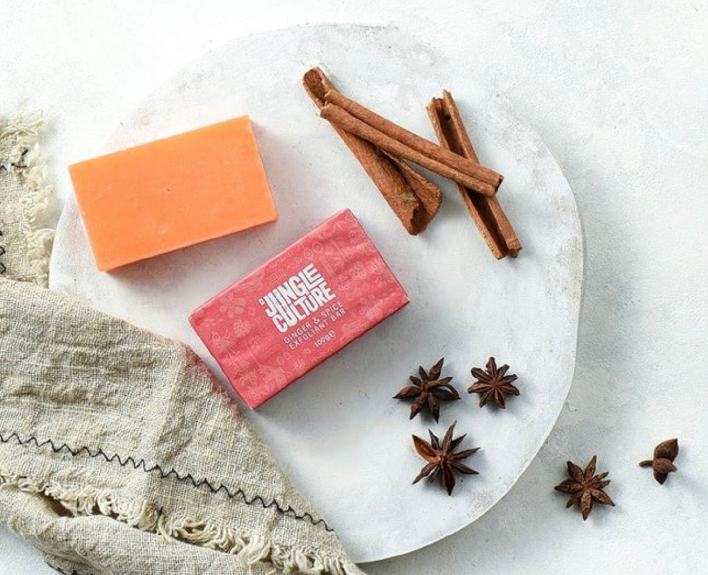 Ginger ad Spice natural exfoliant bar soap