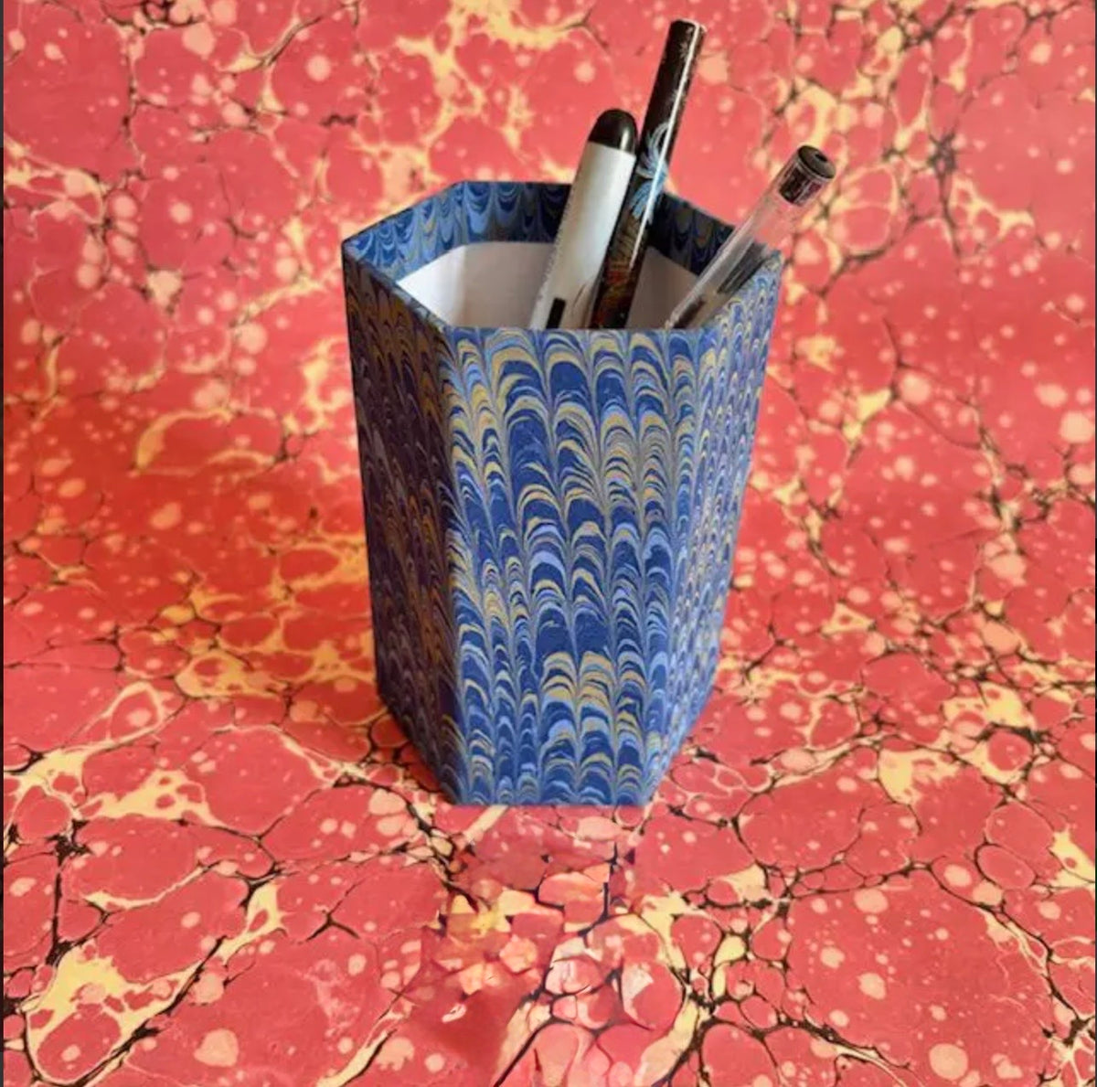 Compton Marbling Hexagonal Marbled Pen Pot, Combed Blue