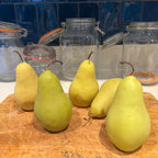 Bombi Pear Candle